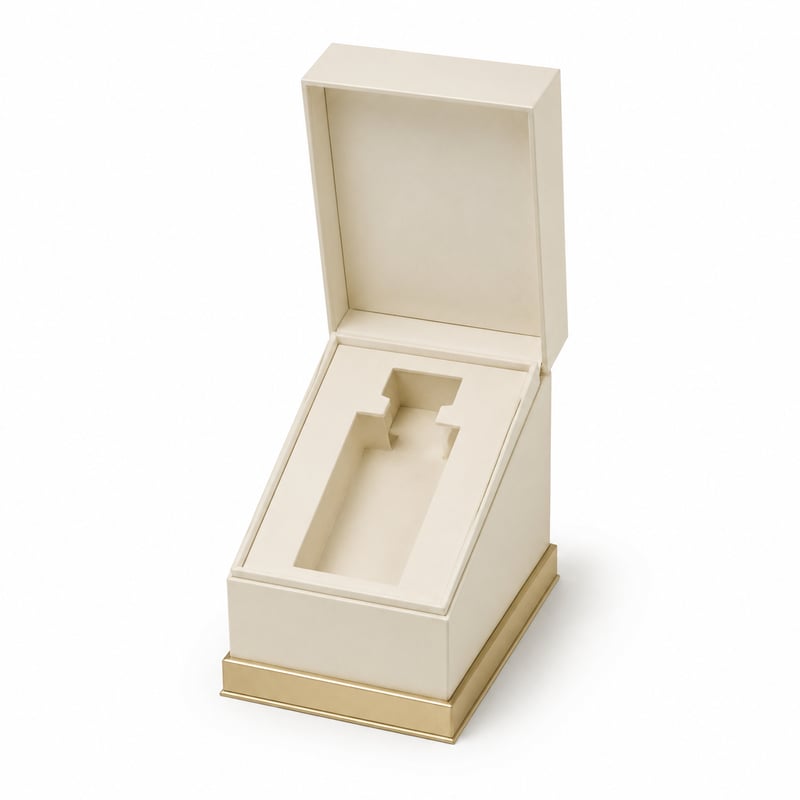Sztywne pudełko z podestem na perfumy